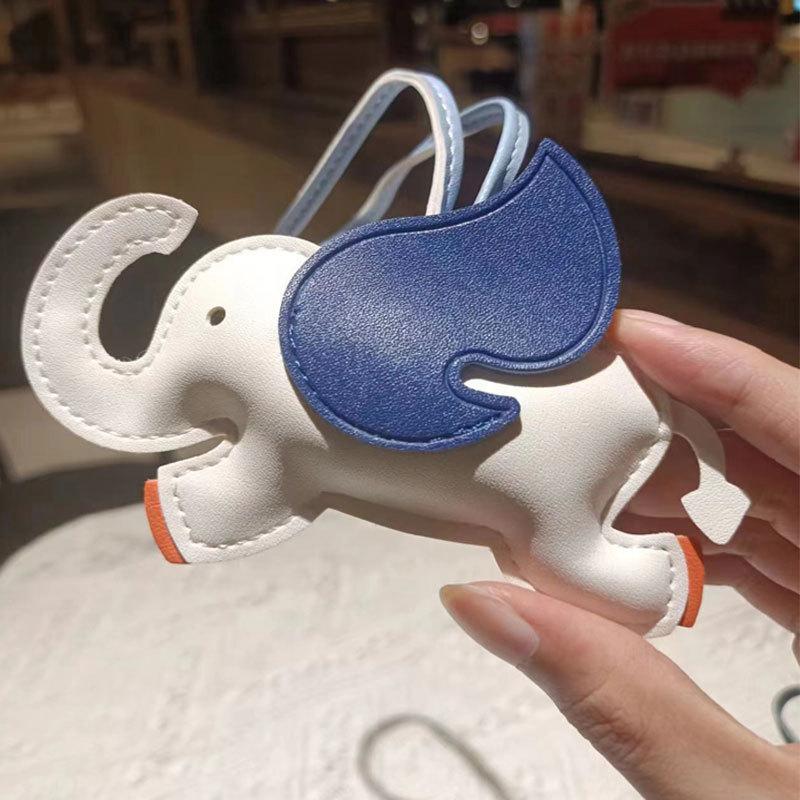Новая подвеска ручной работы из кожи Dumbo Bag, креативный брелок в виде животного, милый кулон в виде слона