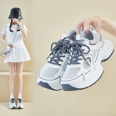 Новые кроссовки для женщин на лето, студенческие, спортивные и для отдыха, уличная фотография, сетчатые, дышащие и с увеличением роста