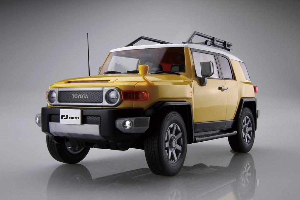 Модель автомобиля Fujimi NEXT Series Toyota FJ Cruiser тоновая цветовая кодировка пластиковая модель автомобиля NX10 1/24 № 10 (Два желтых)
