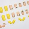 24 Pieces Simple Yellow with Gentle and Cute Sweet Flowers  Style Short Styles, Small Fresh Fake Nails, Wearing Armor