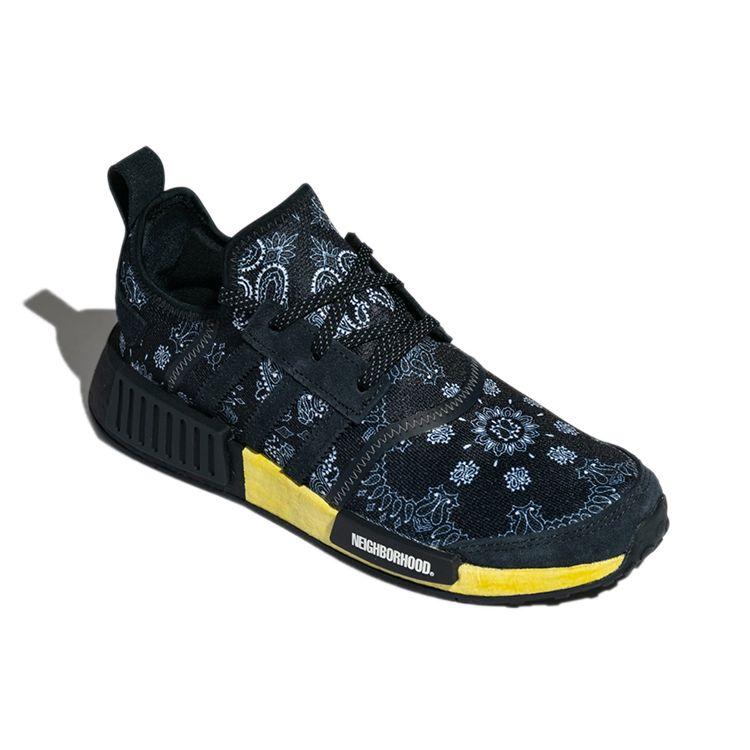 Кроссовки унисекс Neighborhood x adidas NMD_R1 темно-синие с пейсли-банданой сине-темно-синие облачно-белые GY4158