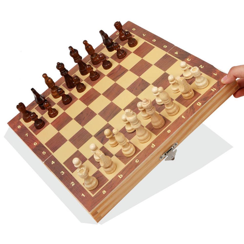 Magnetic Wooden Folding Chess Set with Felted Game Board Interior Folding Chessboard Travel