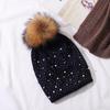 Женский зимний теплый вязаный пуловер с жемчужным шариком енота, однотонная шляпа