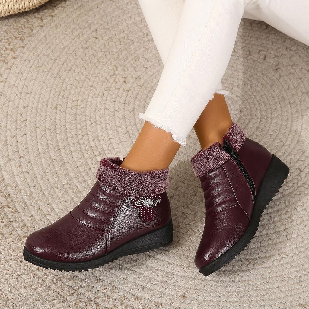 Теплые хлопковые туфли для мамы, бархатные ботинки, женские полусапожки, мягкая подошва, нескользящие, ленивые кожаные туфли, женская обувь средней высоты