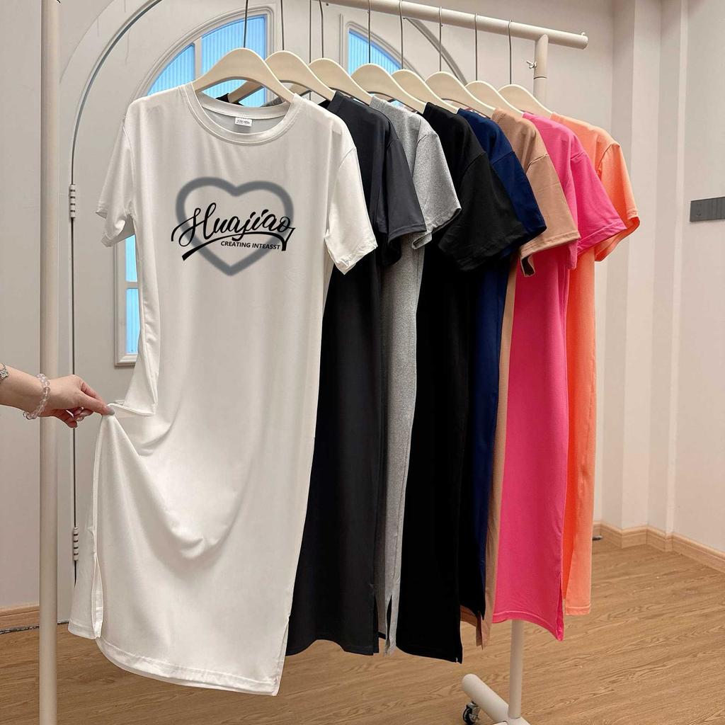 Свободное, большого размера, в гонконгском стиле, с короткими рукавами, средней длины, с разрезом, платье-футболка для женщин на лето