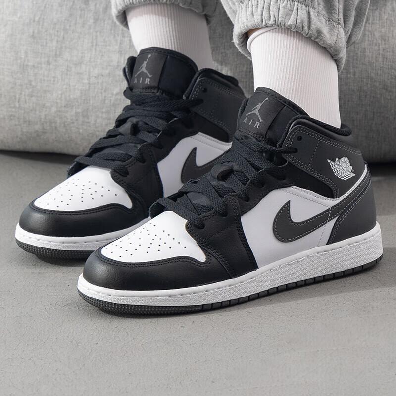 Air Jordan 1 Mid GS Черный Белый Железно-серый DQ8423-001