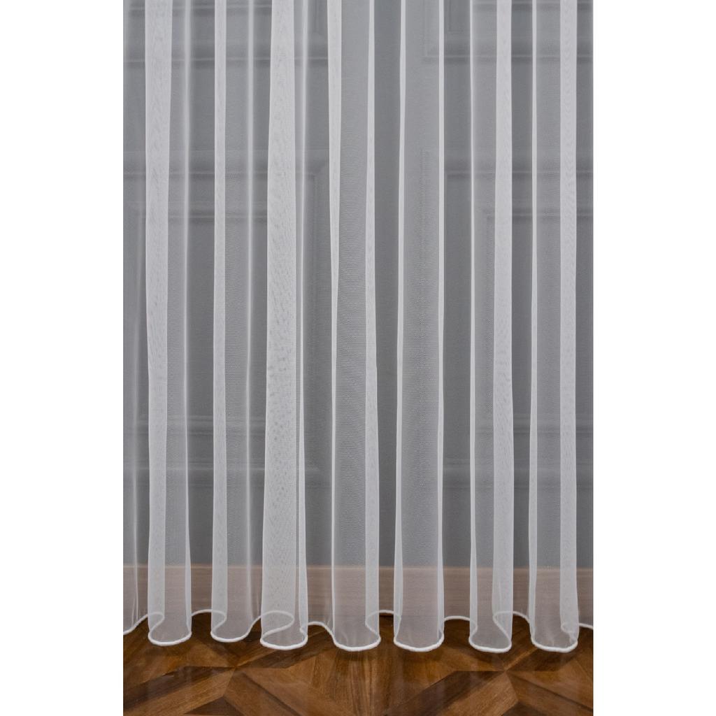 Занавес из тюля с дополнительным использованием для использования одного крыла