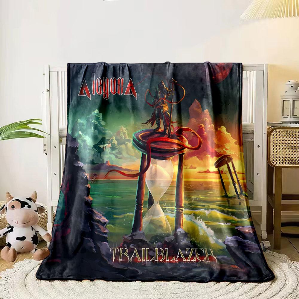 Trailblazing Fantasy Hourglass for all seasons blanket lunch break throw gift
