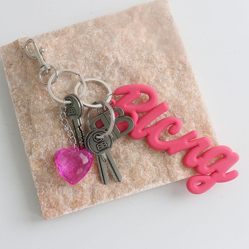 2024 Усовершенствованный мягкий силиконовый кулон для сумки с буквами и брелок