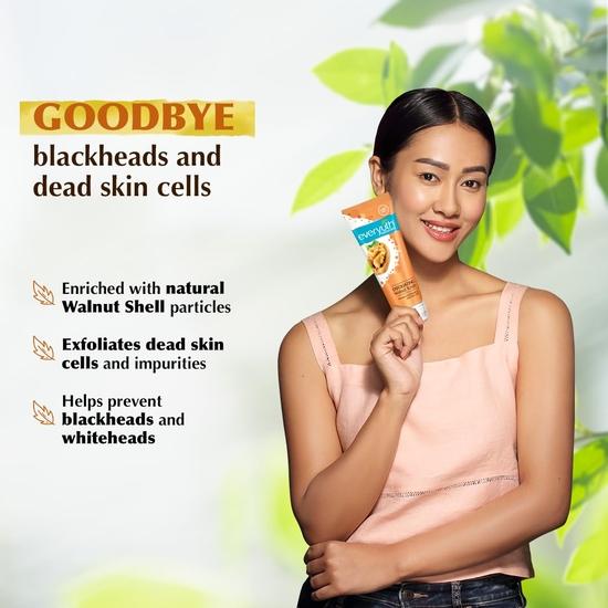 Everyuth Naturals Отшелушивающий скраб с грецким орехом Нежный скраб для лица | Без парабенов | Для жирной, сухой, нормальной, комбинированной и чувствительной кожи - 100 г(Пакет из 2)