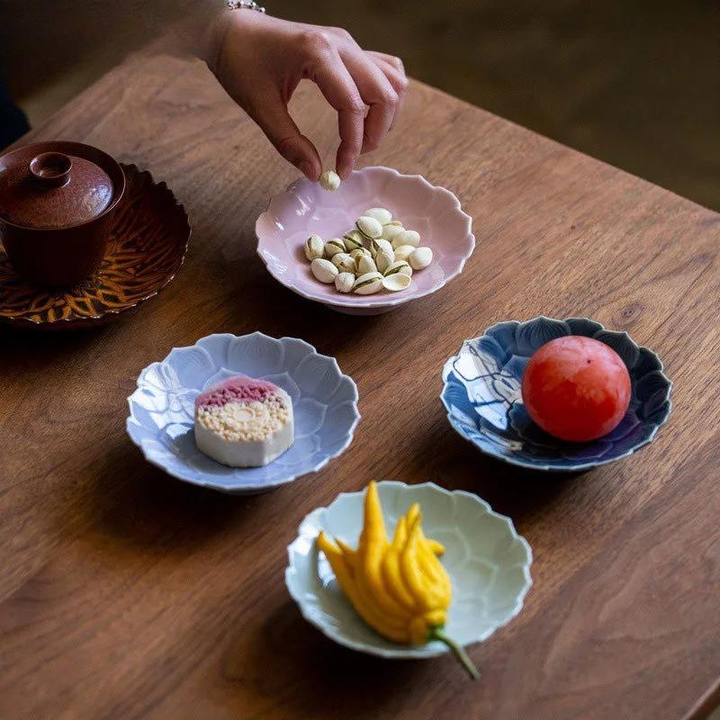 Ceramic Lotus Fruit Dishes Handmade Pastry Plate Self-help Display Home Table Decoration Trays Sharing Plate Supplies Gift Craft