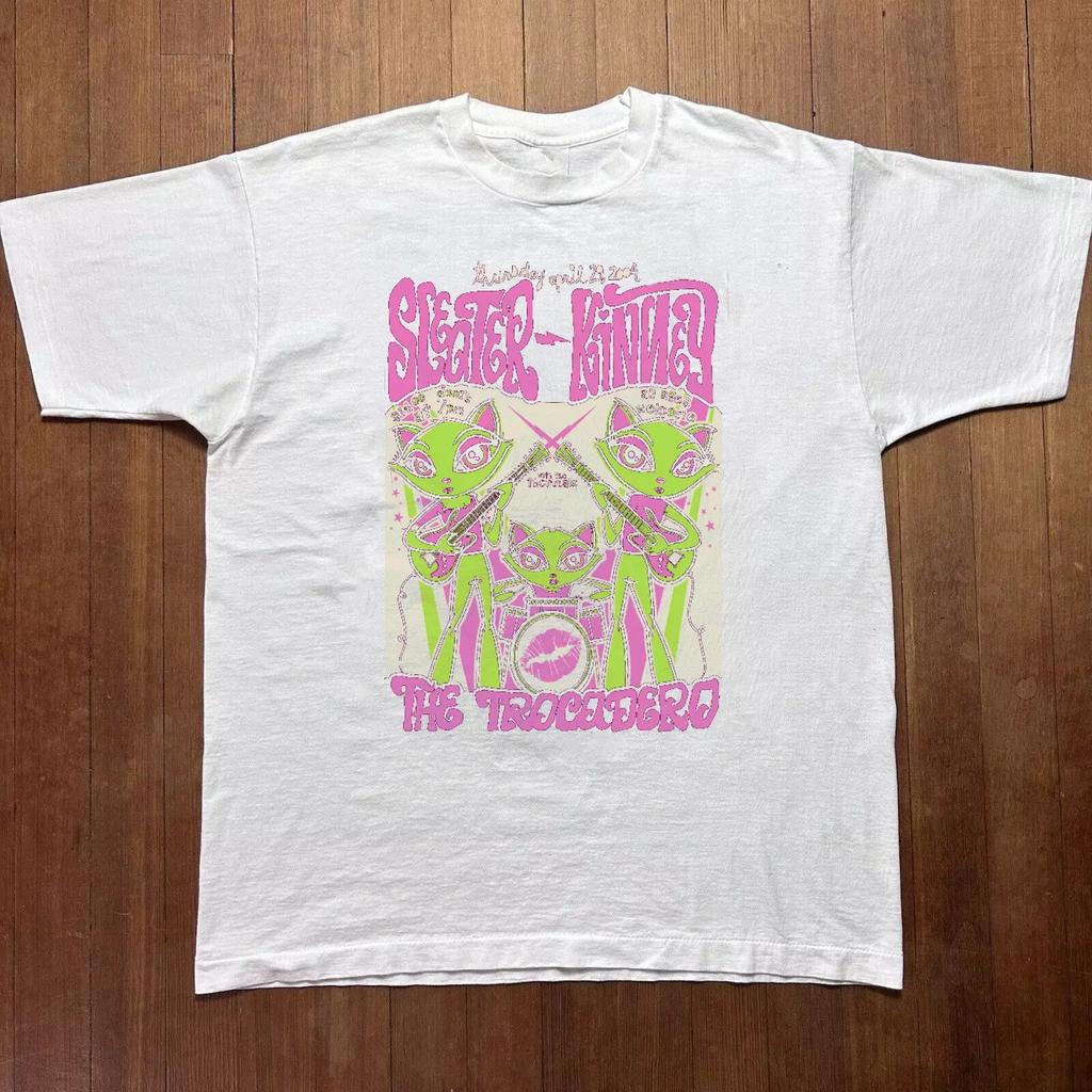 Sleater-Kinney Gift For Family White T-Shirt Cotton All Size RM987