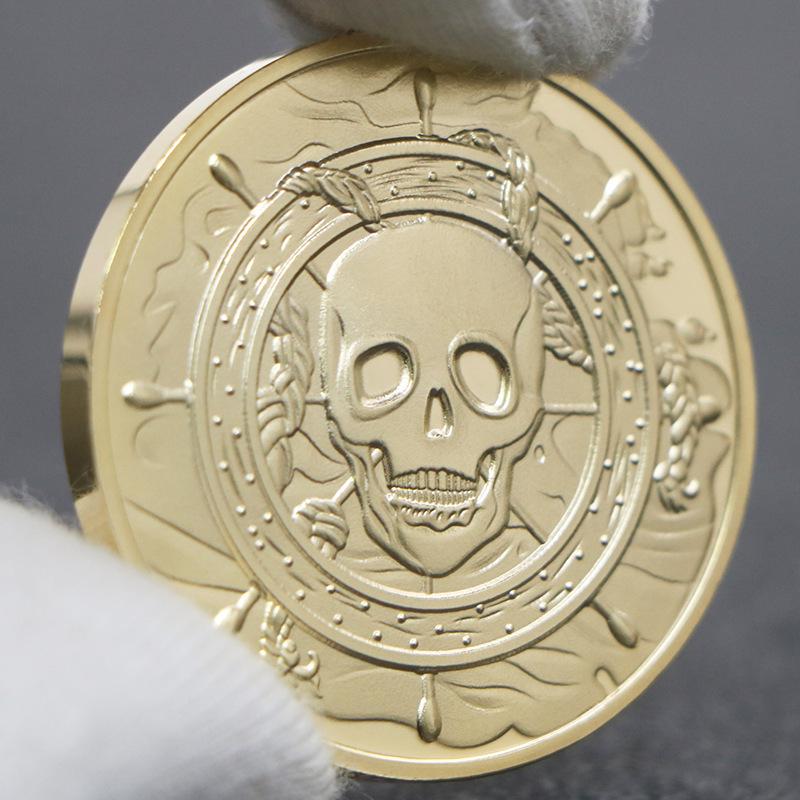 Король Пиратов Луффи ONE PIECE Позолоченная Памятная Монета и Значок