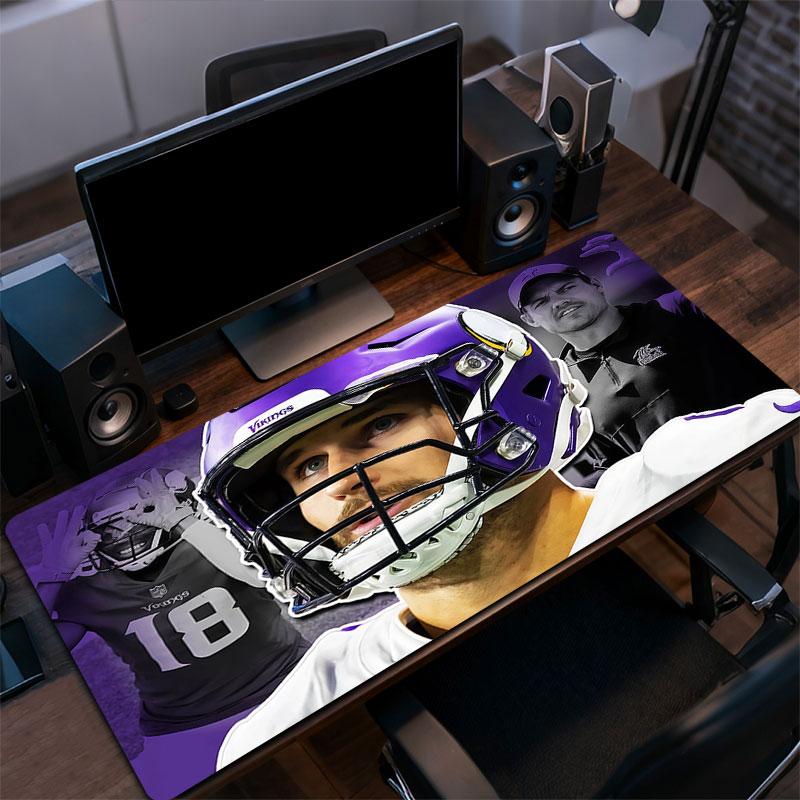 Cousins Art Mouse Pad, Large Gaming Desk Mat, Non-slip XXL Mousepad for Laptop & Tablet, Mini PC Playmat with Stitched Edges