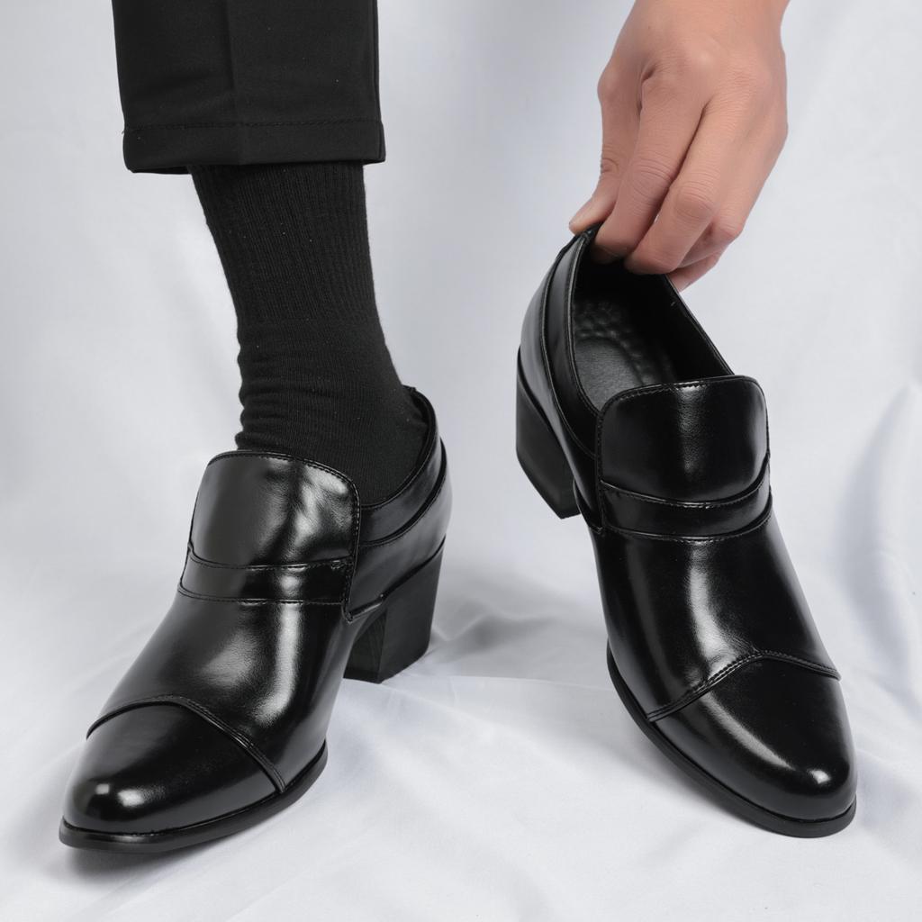 Fashion Pointed Toe Men's Loafers Classic Retro Leather Chelsea Boots Men SSlip On Fashion Ankle Boots 2025 New Male Business Shoes