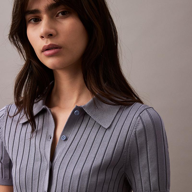 Calvin Klein Повседневный поло с полосатой текстурой, трикотажный топ с коротким рукавом, женские топы, темно-синий 47AB304-RLW