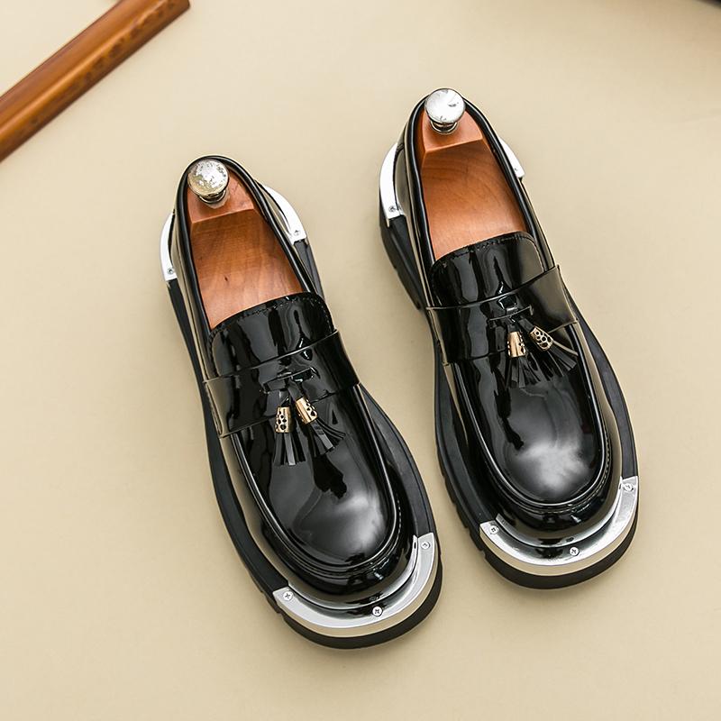 Классические мужские лоферы Черно-белые Мужские На толстой подошве Прочные Повседневные Удобные Модные Туфли с бахромой Социальные туфли Размеры 38-46