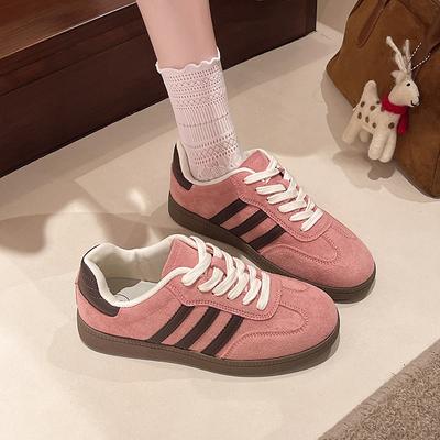 2025 женские весенне-летние новые ретро универсальные маленькие белые туфли кремово-белый нишевый дизайн спортивная и повседневная обувь