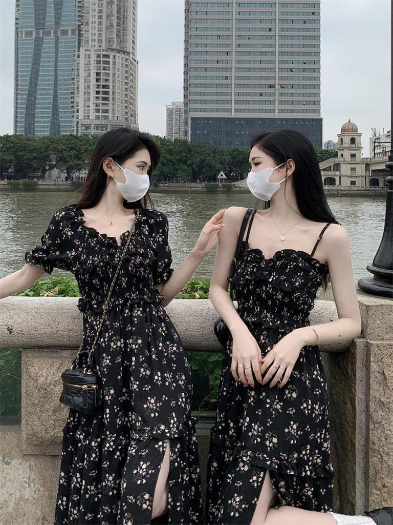 Летнее платье из шифона с цветочным принтом для женщин - дизайн 2025 года с утягивающей талией, разрезом и квадратным вырезом горловины