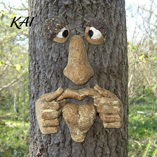 Resin Bark Face Sculpture Glow?in?the?Dark Tree Garden Decor, Funny Old Man Gifts Ornament, Outdoor Halloween Easter Hugger Yard Decoration