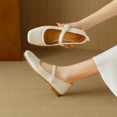 Новые туфли на низком каблуке, черные женские туфли-лодочки, повседневный квадратный каблук, обувь на четыре сезона, кожаные туфли без застежки с мелким вырезом, женские туфли на низком каблуке