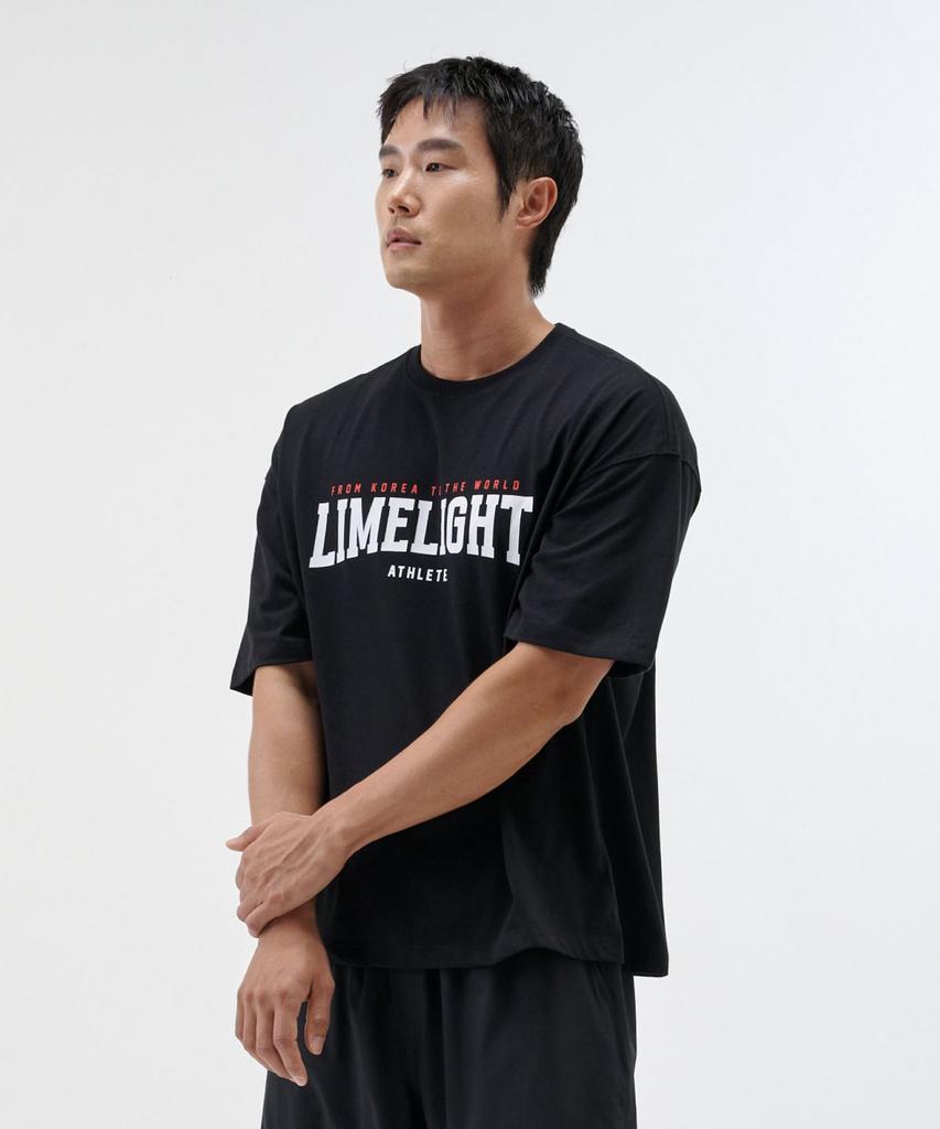 LIMELIGHT APPAREL Охлаждающая оверсайз футболка Limelight с большим логотипом (Черно-белый)