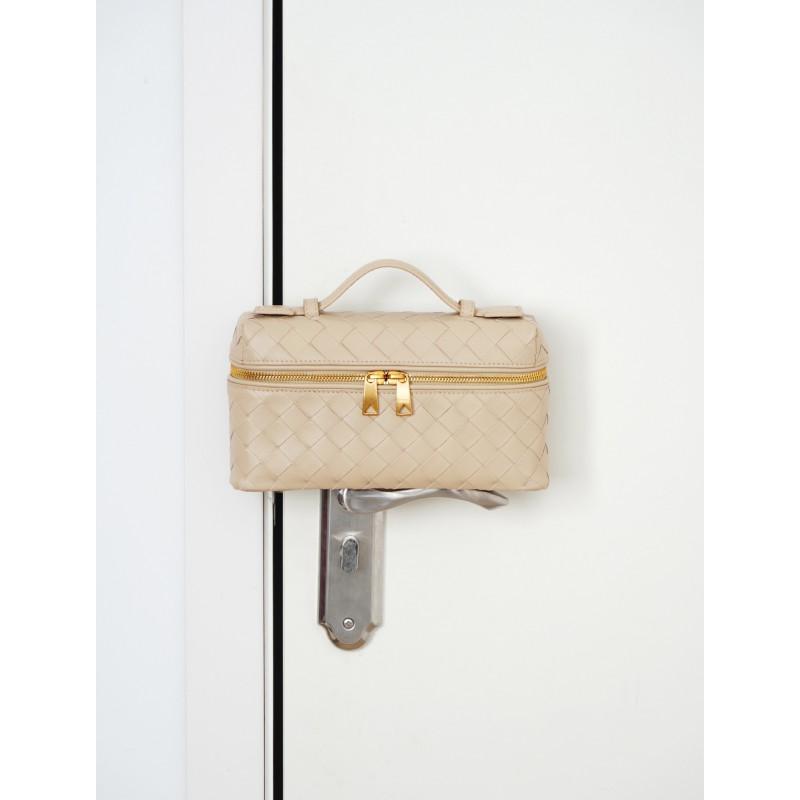 Handwoven Full Leather Lunch Bag Crossbody Purse With Zip Soft Structured Shoulder Daily Use