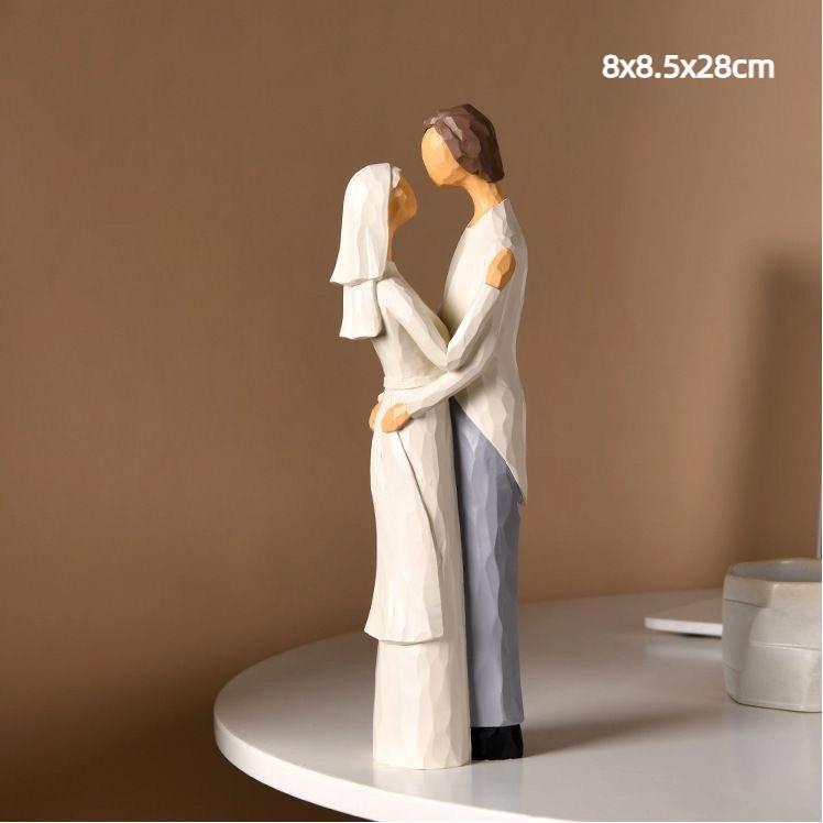 Handmade Resin Couple Figurine Decoration Home Decor Wedding Ornament Valentine Gift