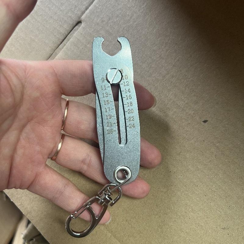 1 шт. Инструмент для проверки размера резьбы Портативный прецизионный инспектор размера резьбы Брелок