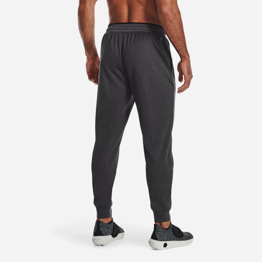 Under Armour Спортивные брюки Recover Knitted Мужские Черные 1361759-001