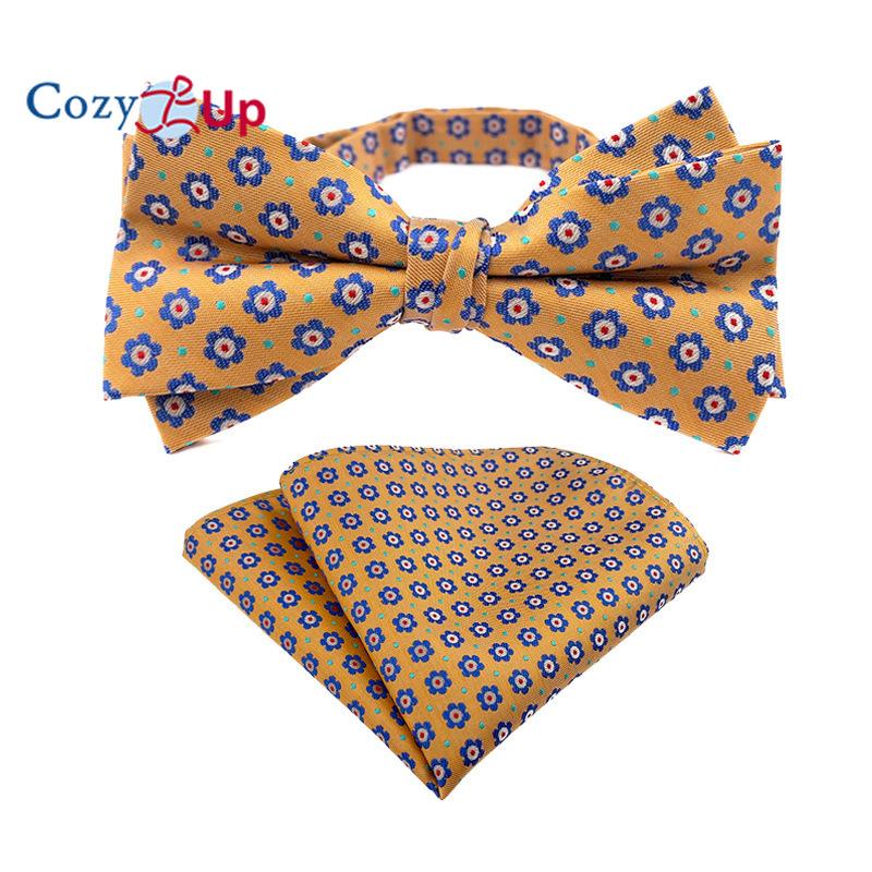 Костюм-двойка с галстуком-бабочкой и нагрудным платком с узором пейсли