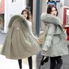 Pie Overcomes the New Medium and Long Temperament Padded Jacket, Small Winter Velvet Thickened Large Size Women's Padded Jacket.