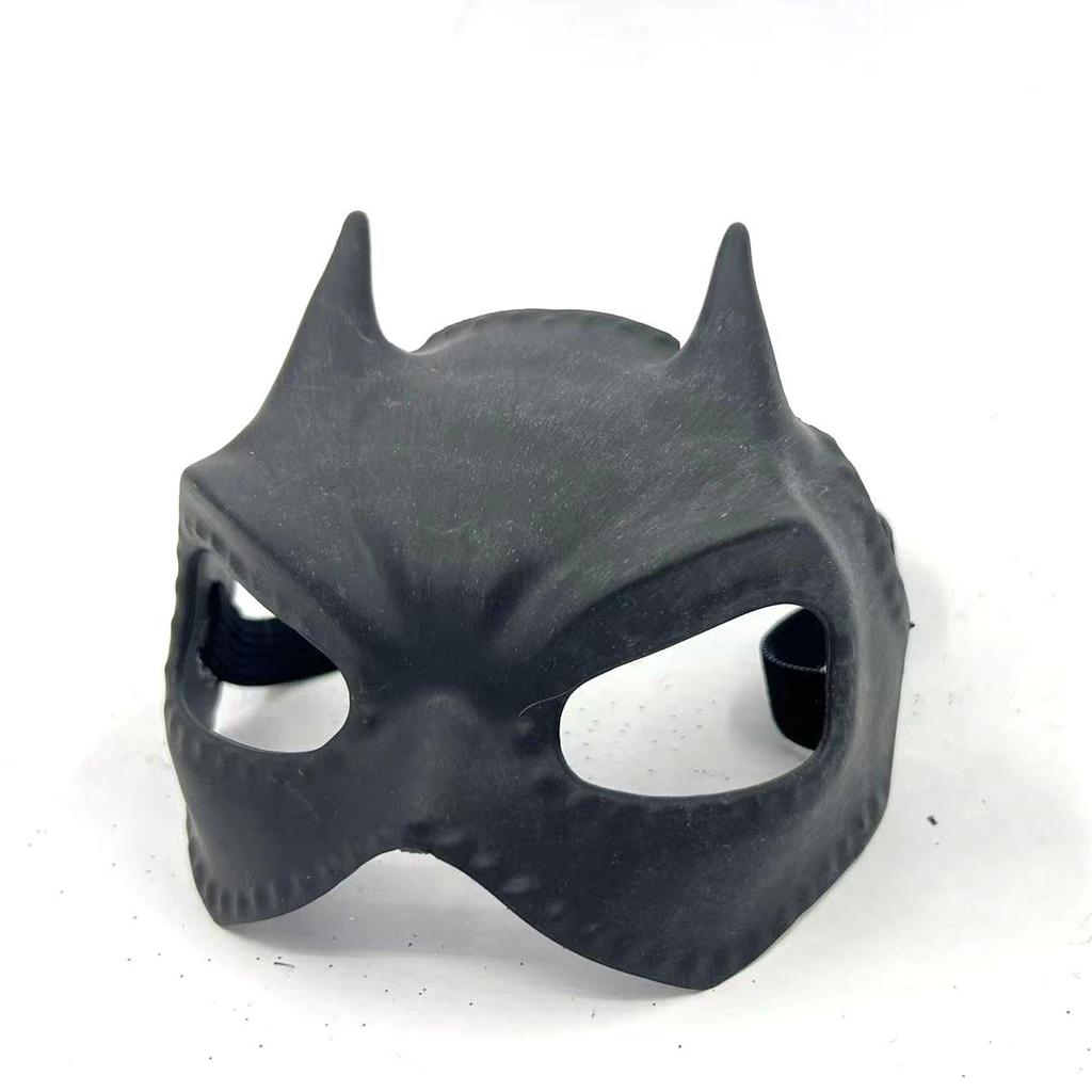 Ghost Face Cat Mask: Bat Cat Avenger Edition