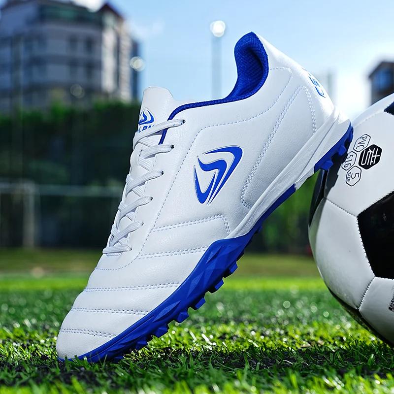 Fashion Men Soccer Shoes Youth Football Boots Breathable Comfortable Athletic Training Soccer Cleats Orignal Football Shoes for Kids