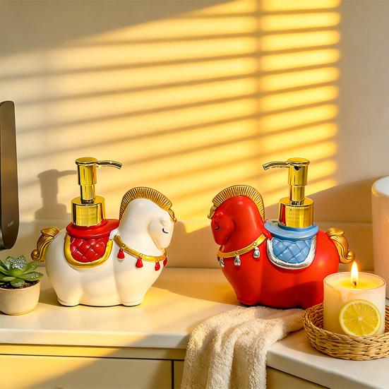 Дозатор для мыла Дизайн Лошадь Жидкое мыло Лосьон Гель для душа Бутылка с золотой помпой Аксессуар для ванной