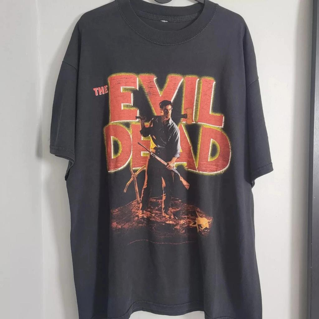 Vintage 2001 The Evil Dead Black Gift Fan Unisex Shirt AN45917 Unisex T-Shirt