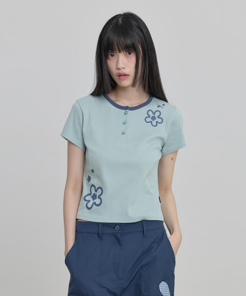 WAIKEI Flower Henley Neck Short Sleeve T-Shirt Mint