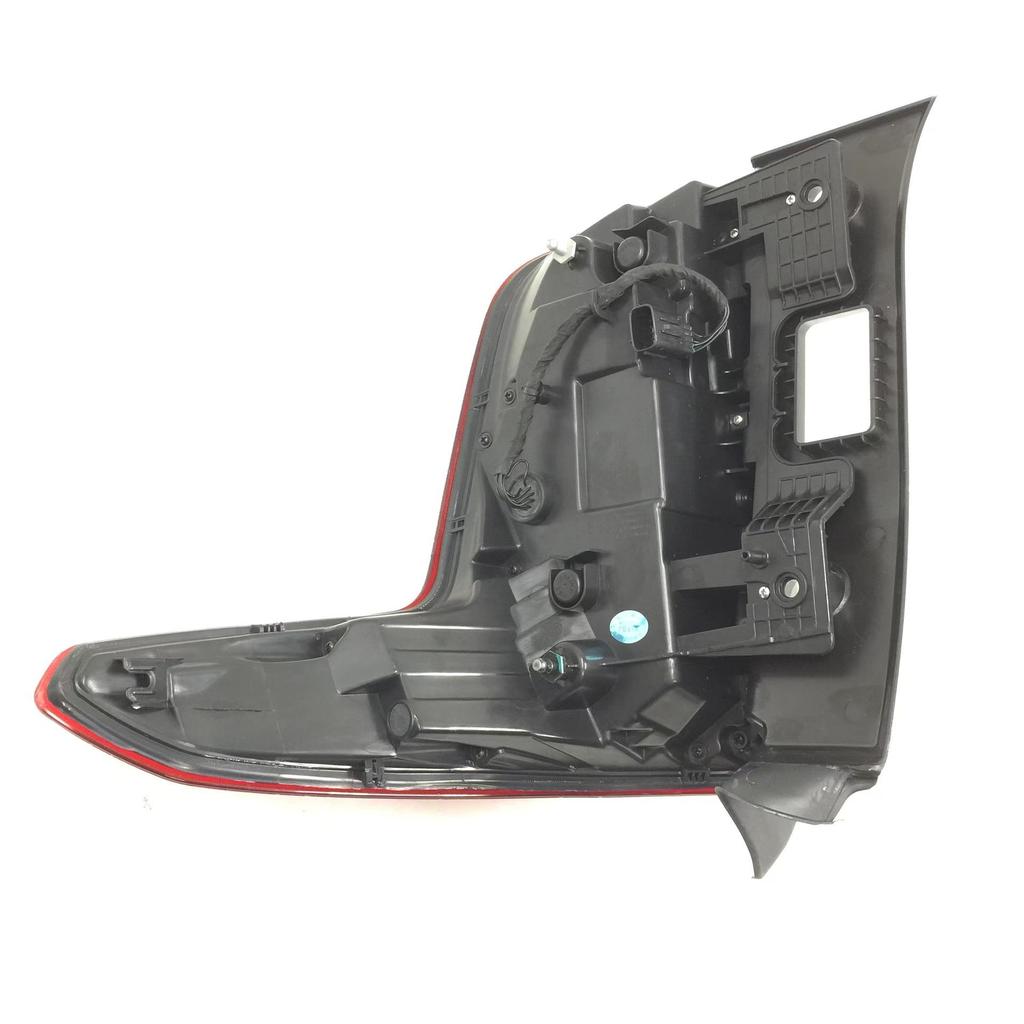 Great Wall Haval First Love 2021 Задний левый фонарь и крышка в сборе стоп-сигнала