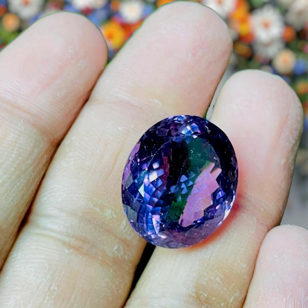 1 кусок размером от 20 до 30 карат, натуральный аметист овальной огранки, ограненный россыпью, лечебный драгоценный камень для изготовления ювелирных изделий.