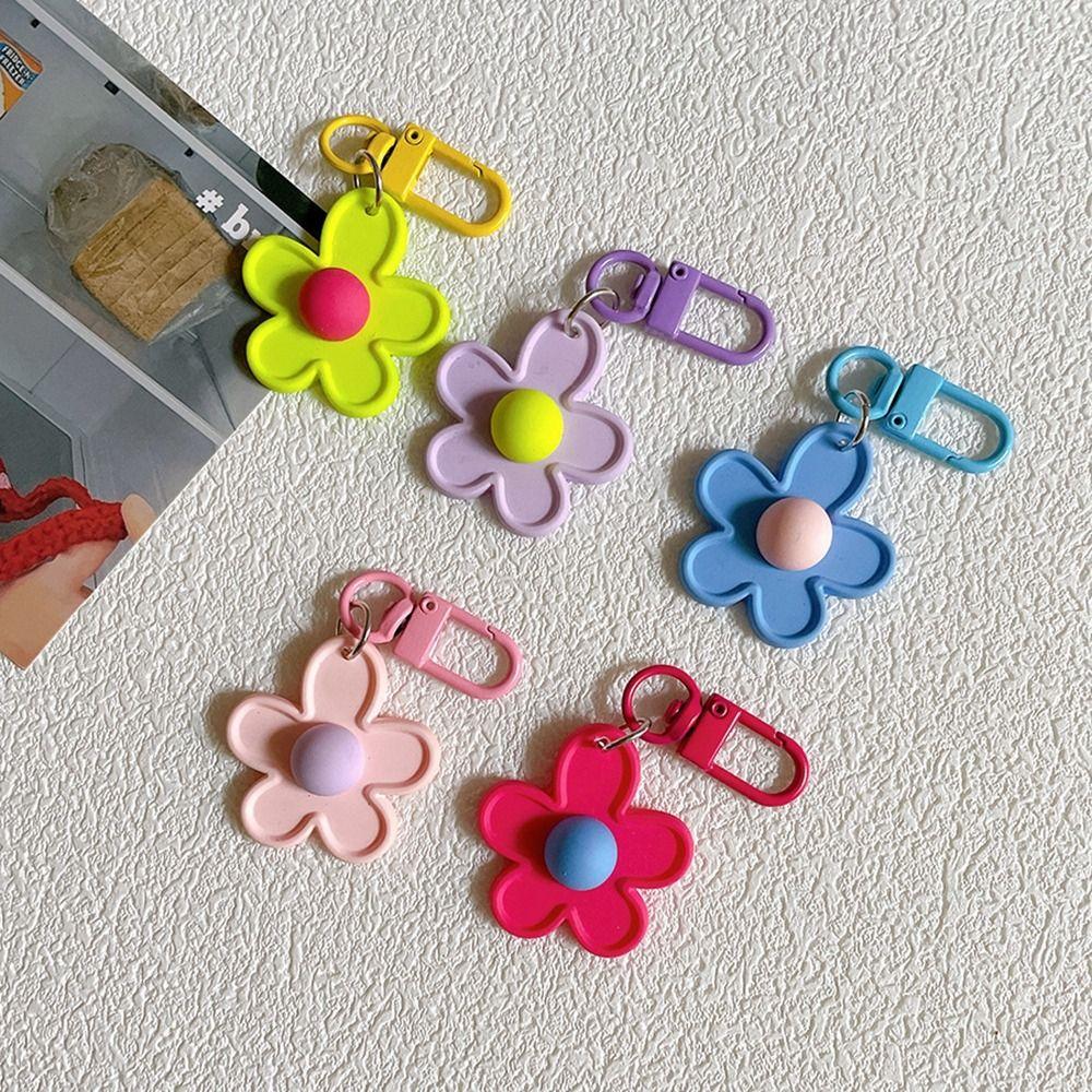 Брелок в виде цветка из мультфильма, брелок из смолы, забавный брелок для сумки, подвеска для автомобильного ключа
