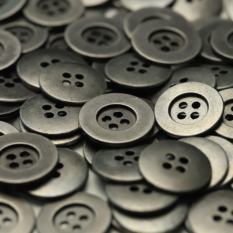 10PCS Zinc Alloy Buttons 4-Holes Buttons Black/Gold Fashion Round Zippers Leisure Clothes Shirt Overcoat Buttons