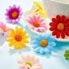 30/50 шт. Головки искусственных цветов ромашки 4 см Шелковые искусственные цветы для домашнего декора Сад DIY Венок Подарочные аксессуары Свадебное украшение