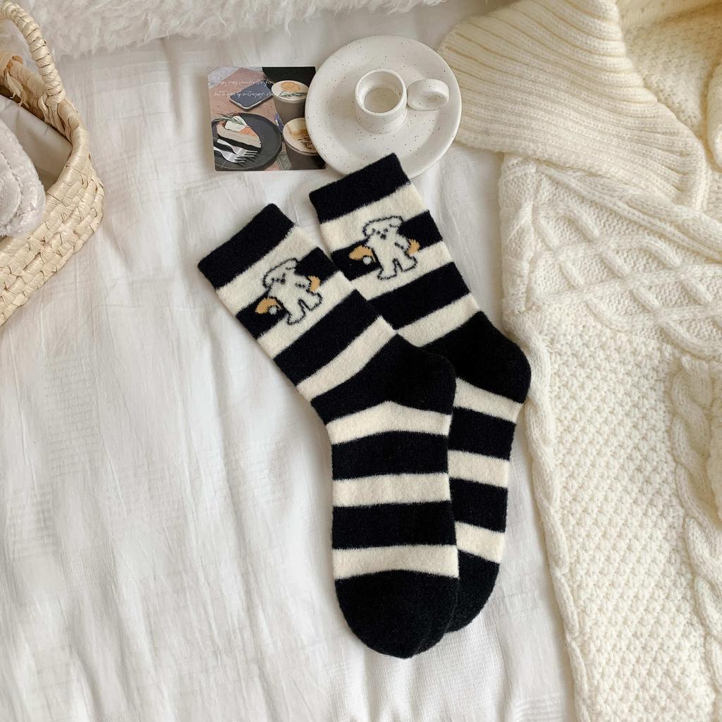 Female Autumn and Winter Thickened Warm Lovely Month Home Sleep Tube Socks