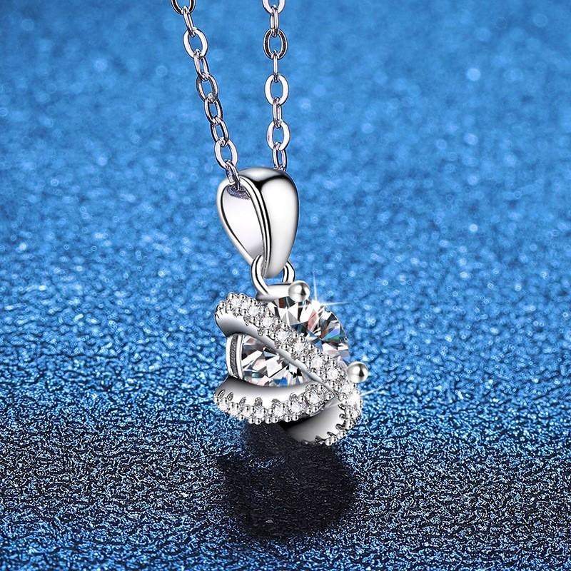 D Color Moissanite Pendant Necklace Star Crown Clavicle Chain Women