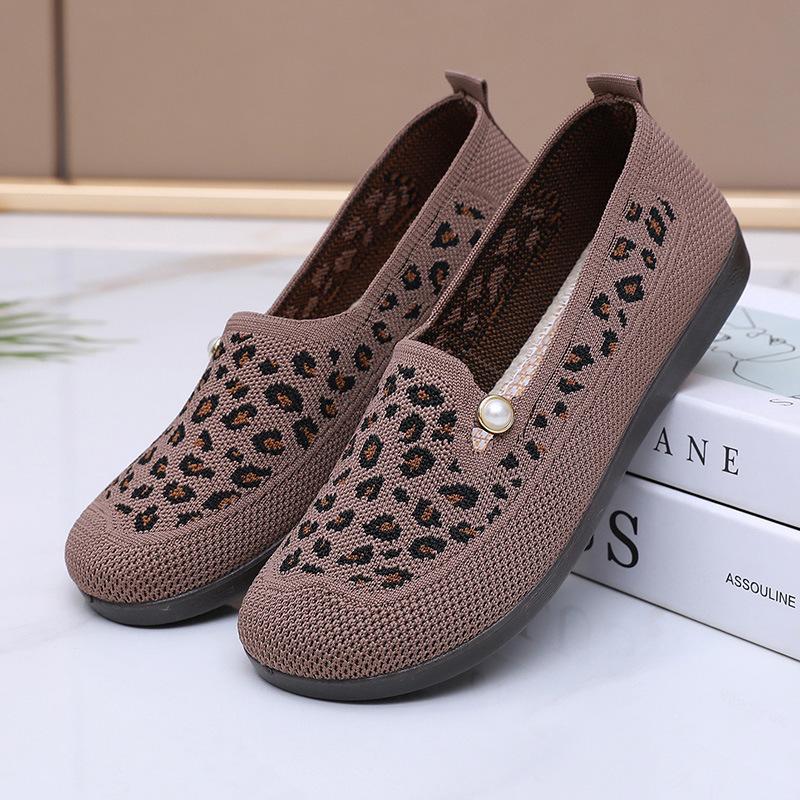 Women's Knitted Flat Shoes Lightweight Comfortable Office Work Loafers Slip On Casual Breathable Mesh Walking Shoes Round Toe Dressy Flats for Women