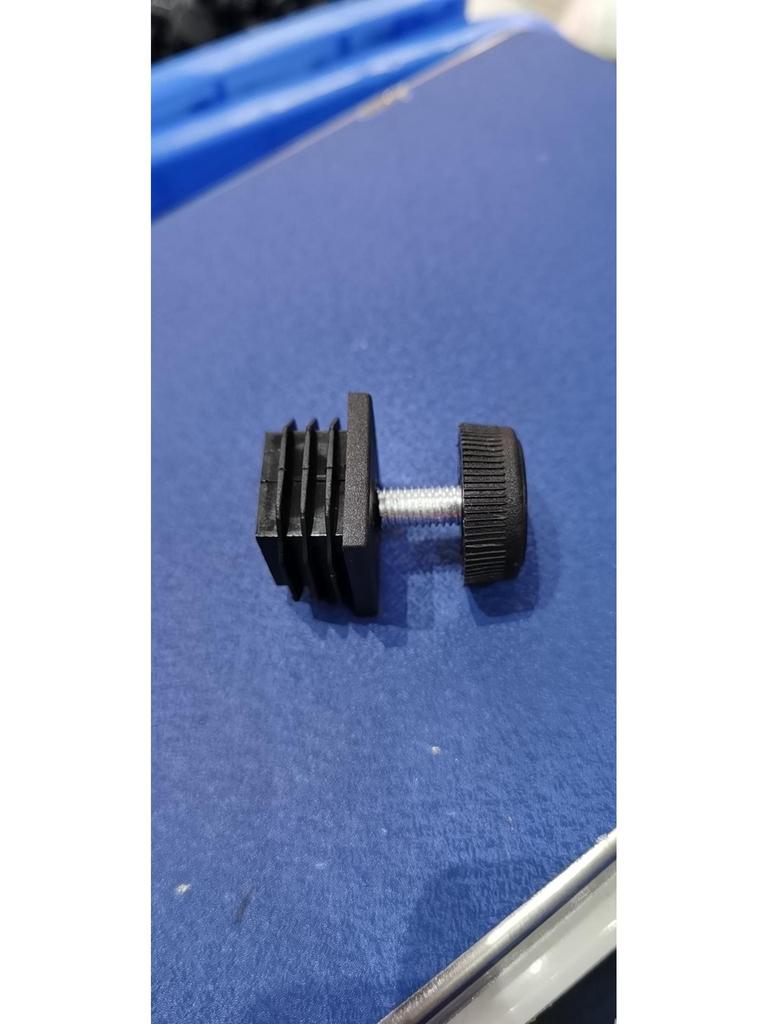 M8*30 Регулируемая пластиковая подставка для ног мебели с восемью отверстиями