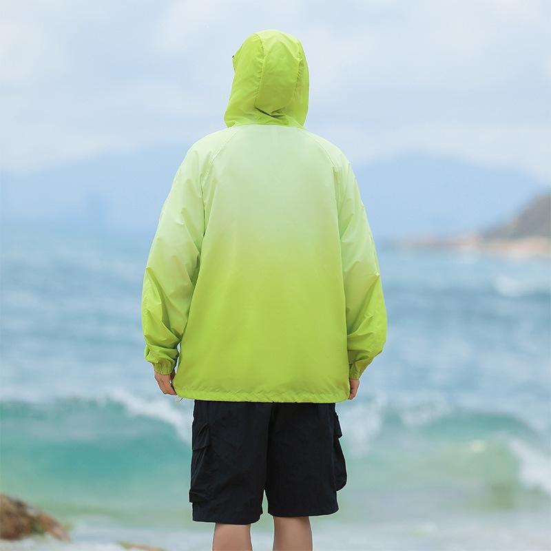 Gradually change color fashionable sunscreen clothing men's 1011 new summer hooded sunscreen clothing women's loose outdoor cycling fishing clothing