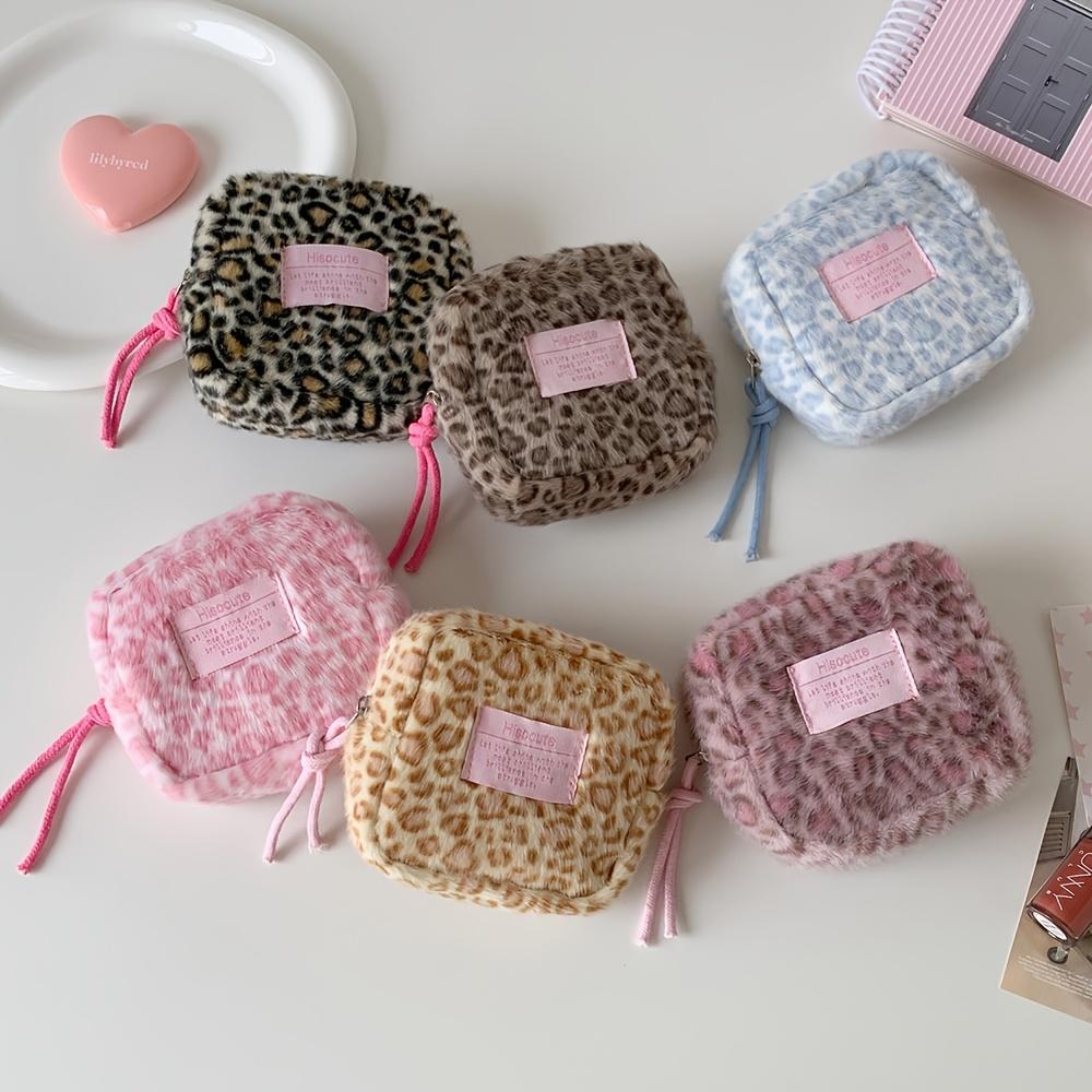 1Pc Leopard Print Plush Makeup Bag, Winter Warm Mini Square Makeup Bag, Lipstick Case, Cosmetic Storage Bag, Multifunctional Design, Suitable