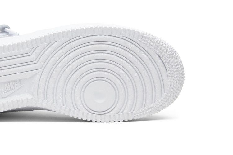 Women's Sneakers Nike Wmns Air Force 1 Mid 07 Leather 'Triple White'
