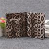 Обложка для паспорта с леопардовым принтом с резинкой, водонепроницаемый зажим для паспорта, встроенная RFID-защита для защиты личной информации